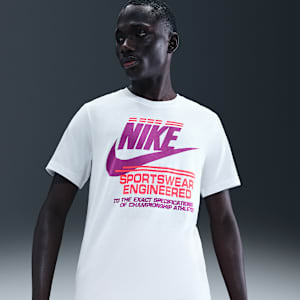 Nike Sportswear Men's T-Shirt. Nike.com
